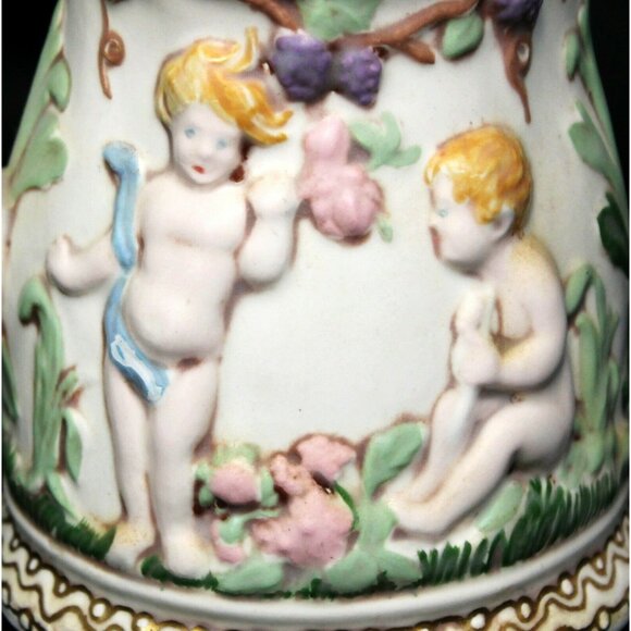 VTG 1972 Hazel Cousins Cherub Ceramic White Pitcher Multicolored Vineyard Design - Picture 5 of 11